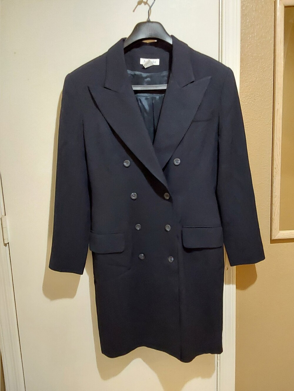 ๐บ Just Like New Ann Taylor Double-Breasted Black Long Dress Coat